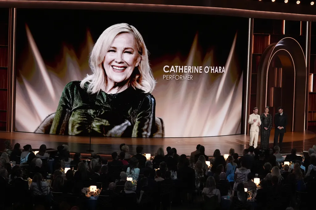Macaulay Culkin, Annie Murphy, and Dan Levy pay tribute to Catherine O'Hara at the Emmy Awards.