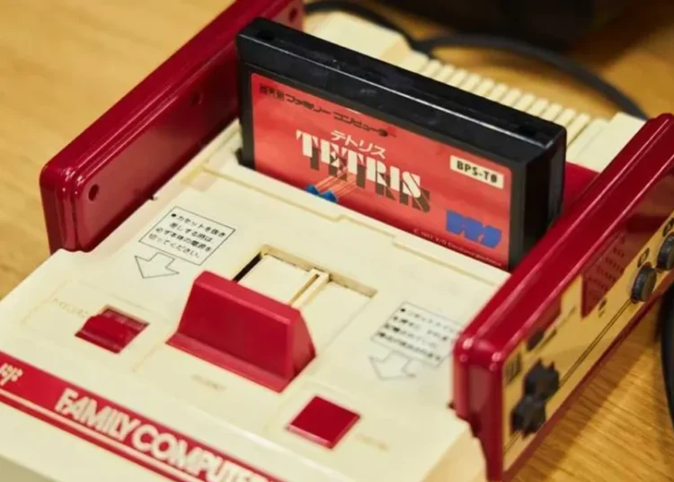 White House put on notice as iconic Tetris disowns Trump’s wall game spin-off