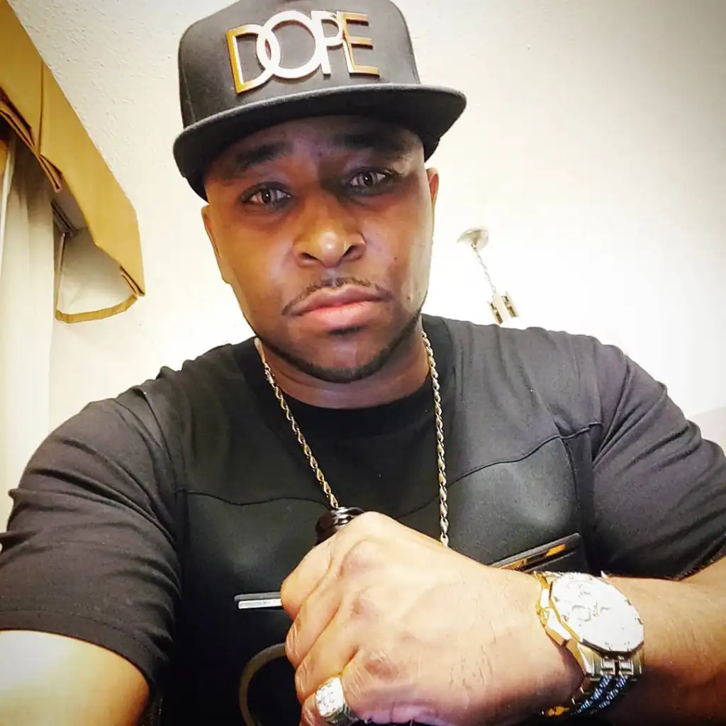 A selfie of Keyon Hart.