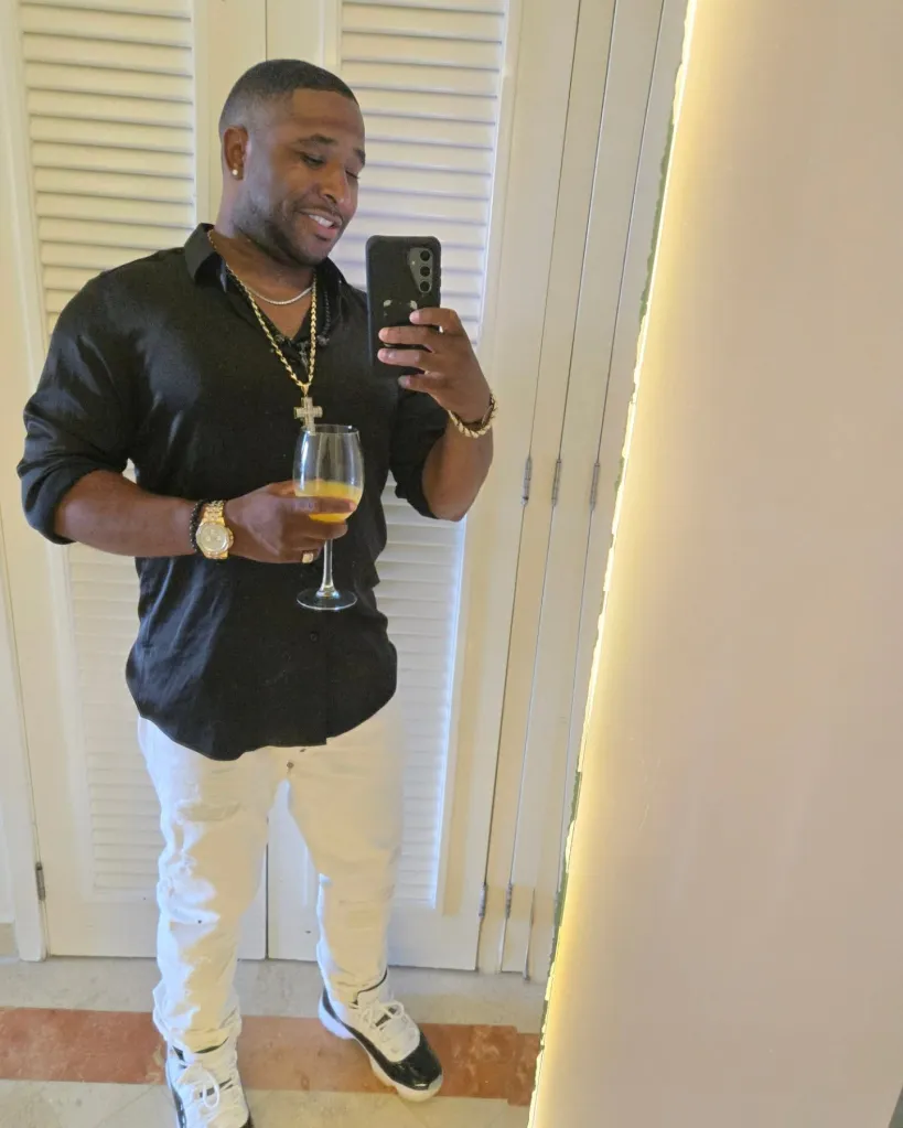 A selfie of Keyon Hart. 