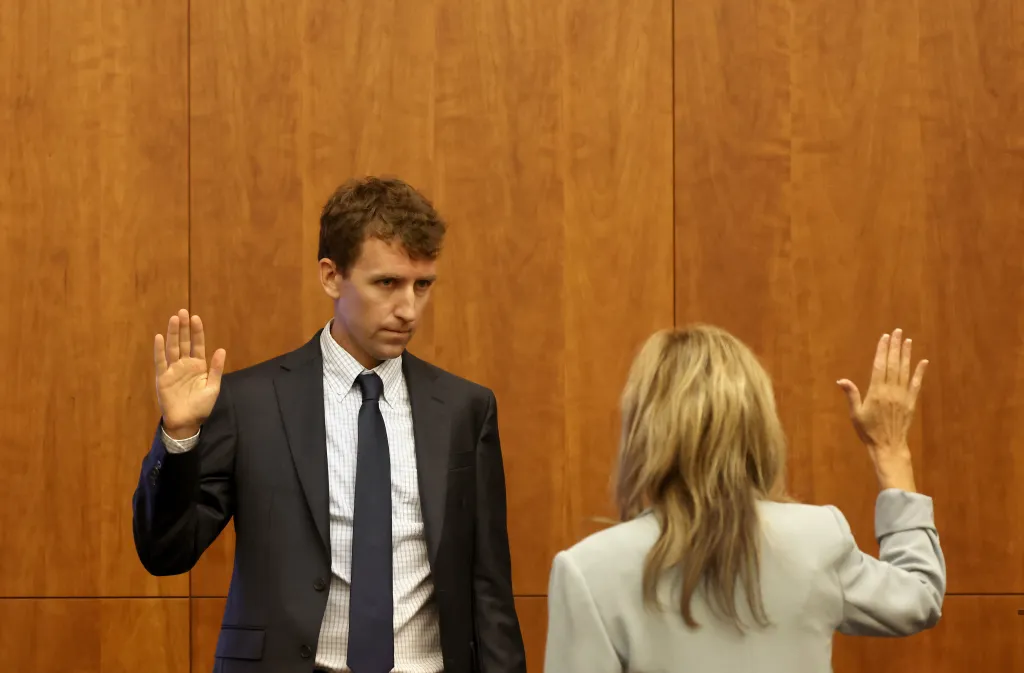 Patrick Clancy is sworn in during Lindsay Clancy's murder trial.