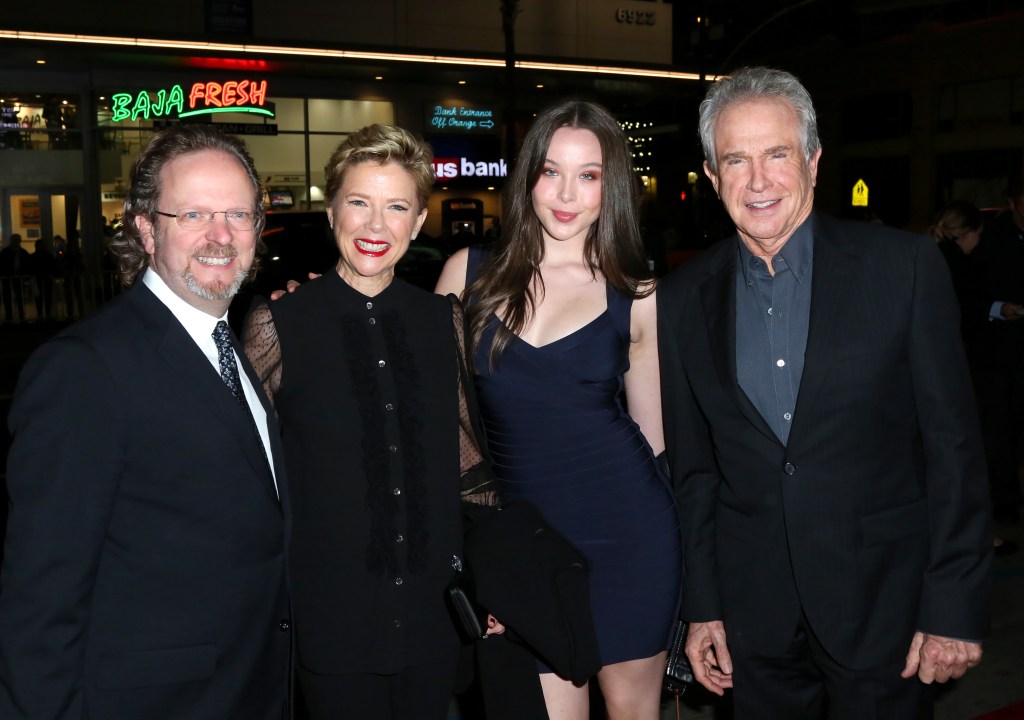 Bob Gazzale, Annette Bening, Ella Beatty, and Warren Beatty pose for a photo.