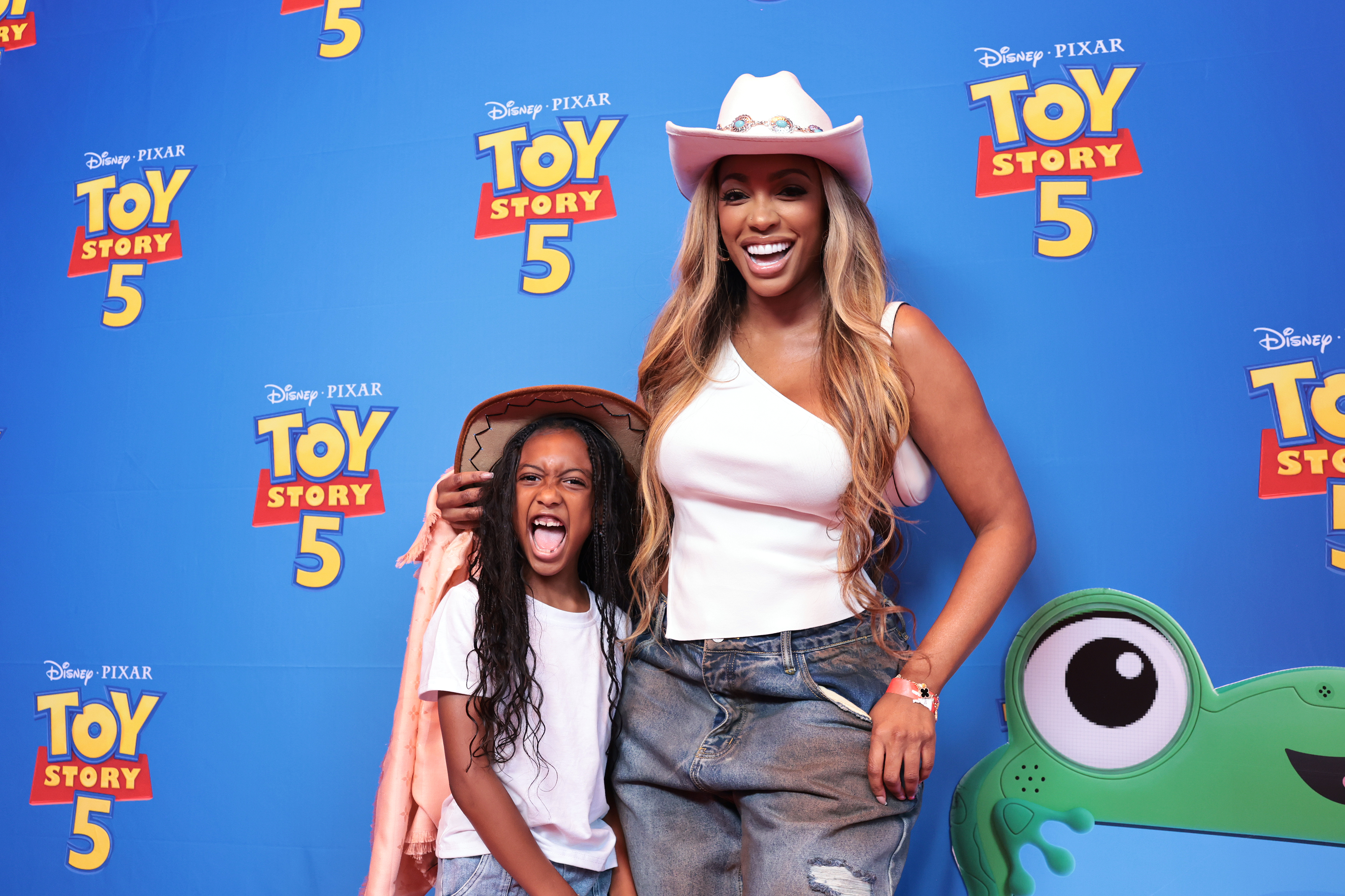 Porsha Williams with her daughter