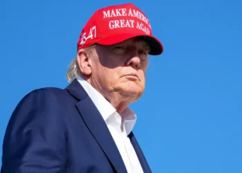 Trump faces bipartisan coalition of ‘top legal talent’ in his ‘war’ on the law: report