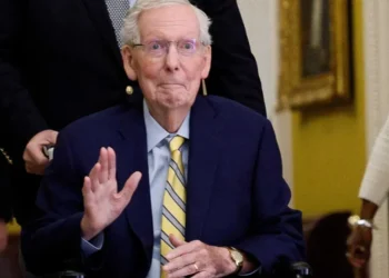 ‘Nonverbal’ Mitch McConnell with frozen smile and peace sign raises fresh health concerns