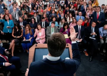 Far-right frenzy as conservative’s damning exposé ties Nazi-aligned network to White House