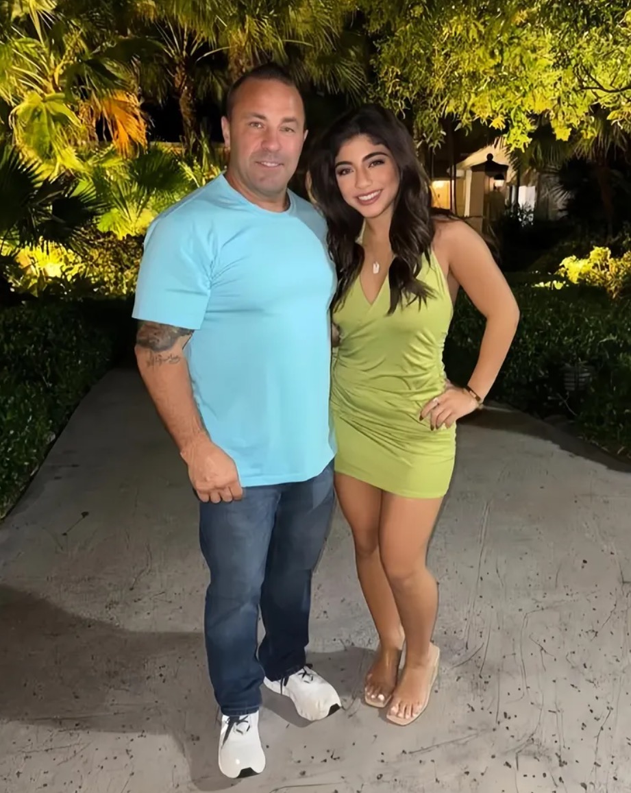 Joe and Milania Guidice posing together.