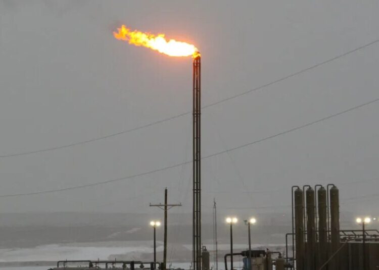 Trump to Loosen Rules for Oil Firms on Methane, a Potent Warming Gas