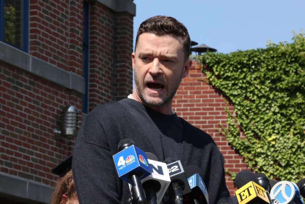Justin Timberlake speaking to the media outside the Sag Harbor Village Justice Court.
