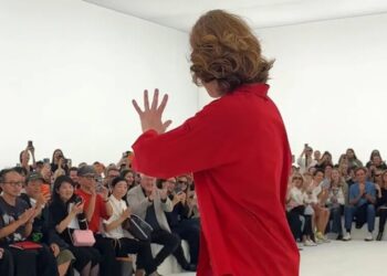 Paris Bids Au Revoir Until Next Season