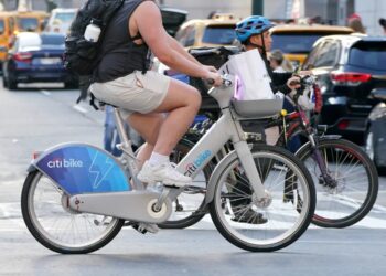 E-bike-related emergency room visits soar 760% in three years– and 1,810% for kids: study