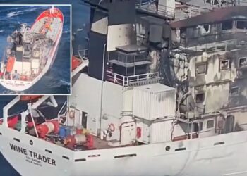 Two ships ablaze in Romanian Black Sea waters, 7 sailors missing