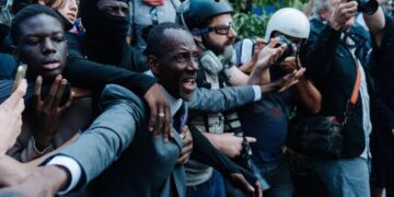 The 53-Year-Old in a Suit Who’s the Face of France’s Youth Protests