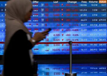Indonesian Stocks Plunge on Threat to Drop Market From Major Indexes