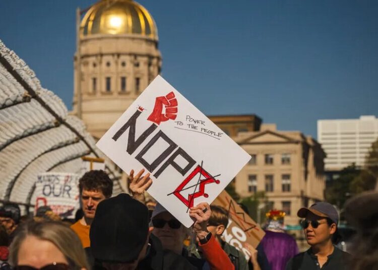 ‘No Kings’ Events This Weekend to Focus on Voter Turnout, Organizers Say