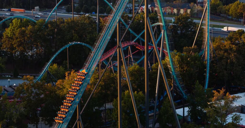 After Roller Coaster Death, Critics Call for Federal Oversight