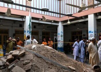 After Deadly Peshawar Roof Collapse, Private Schools Are Under Scrutiny