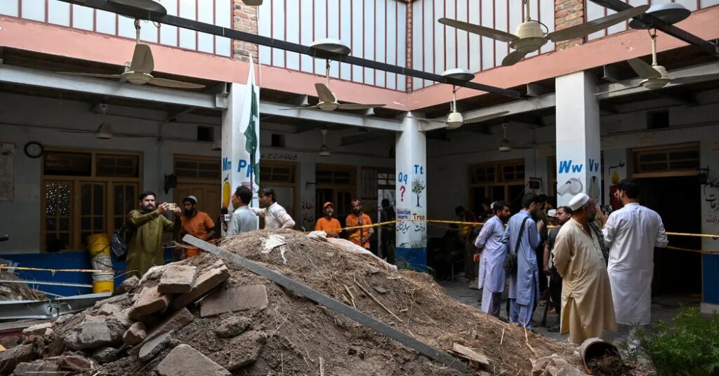 After Deadly Peshawar Roof Collapse, Private Schools Are Under Scrutiny