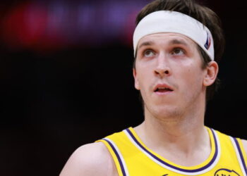 Lakers’ early defensive prowess impresses Austin Reaves, JJ Redick