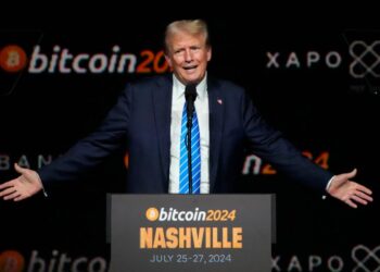 Trump loses favor with crypto fans who call him out for cashing in