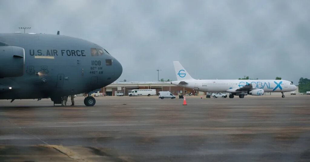 New Facility at Louisiana Airport to Hold Immigrant Children and Families