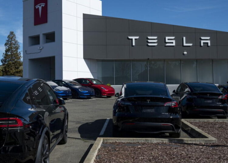 Musk’s AI ambitions are changing how investors see Tesla