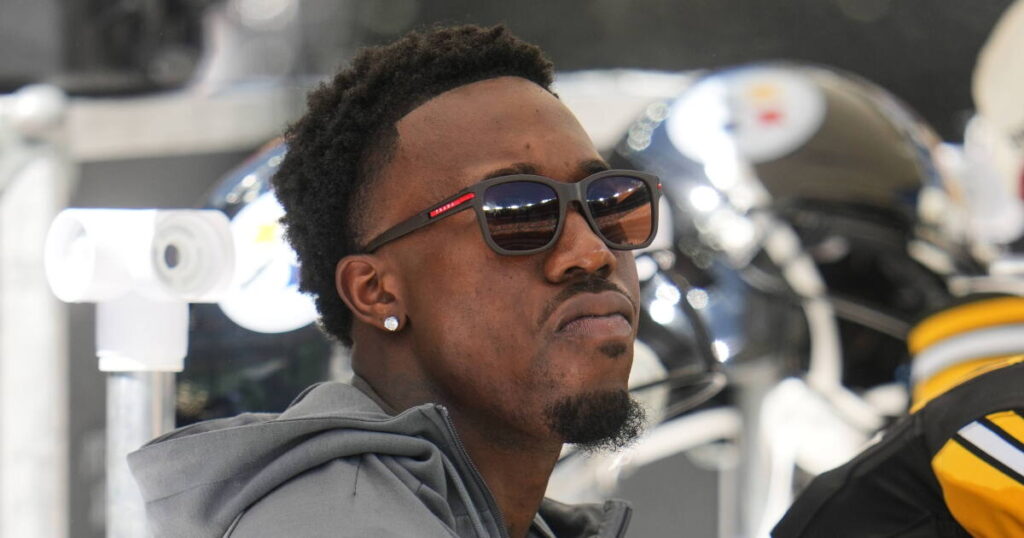 Steelers trade Joey Porter Jr. to Cowboys after offseason contract talks failed