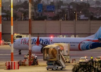 Investigators Seek to Determine How a Weapon Entered FlyDubai Cockpit