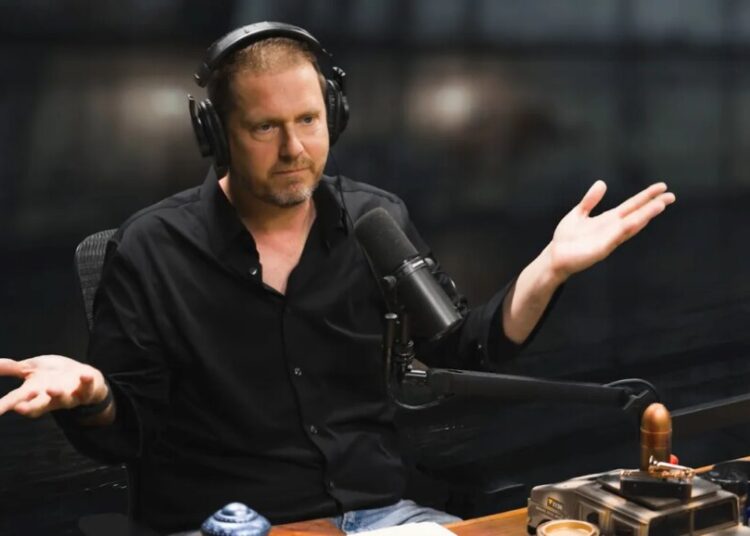 Tim Heidecker Is Bringing His Joe Rogan Parody Show to The Onion