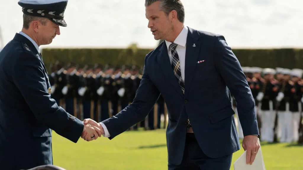 Alarm as Hegseth gives mega MAGA donors a say in future of warfare: ‘Feels different now’