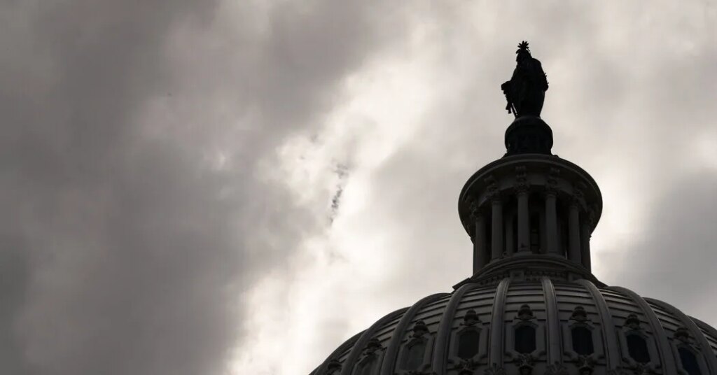 Congress Leaves With a Whimper, as the G.O.P. Braces for Midterm Pain
