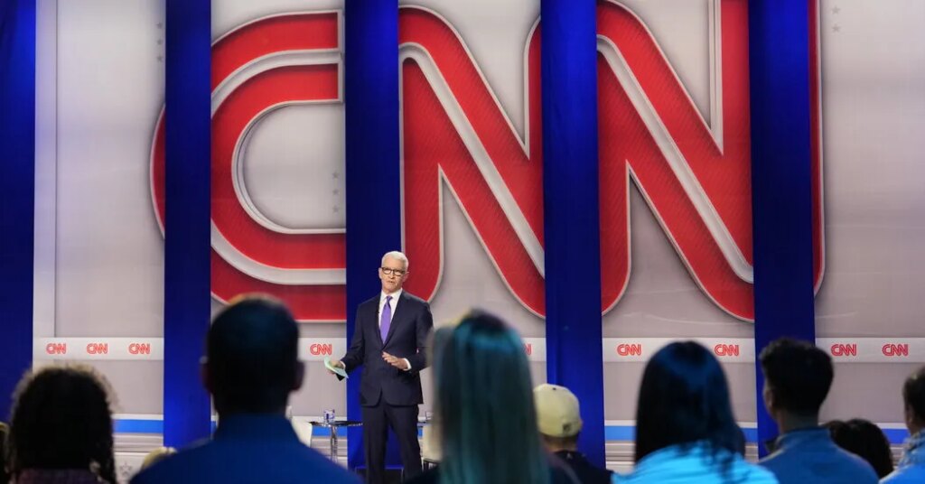 Will CNN’s New Owner Want to Change Everything? Not for Now.