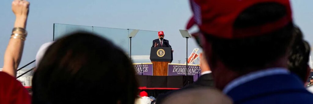 Kristen Holmes spots warning sign for GOP buried in Trump’s blunt Texas admission