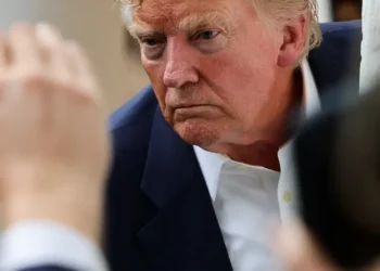 Trump’s approval rating plunges to ‘extremely rare’ level as midterm message flatlines