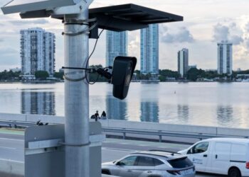Florida county discovers mysterious Flock cameras with no obvious owner