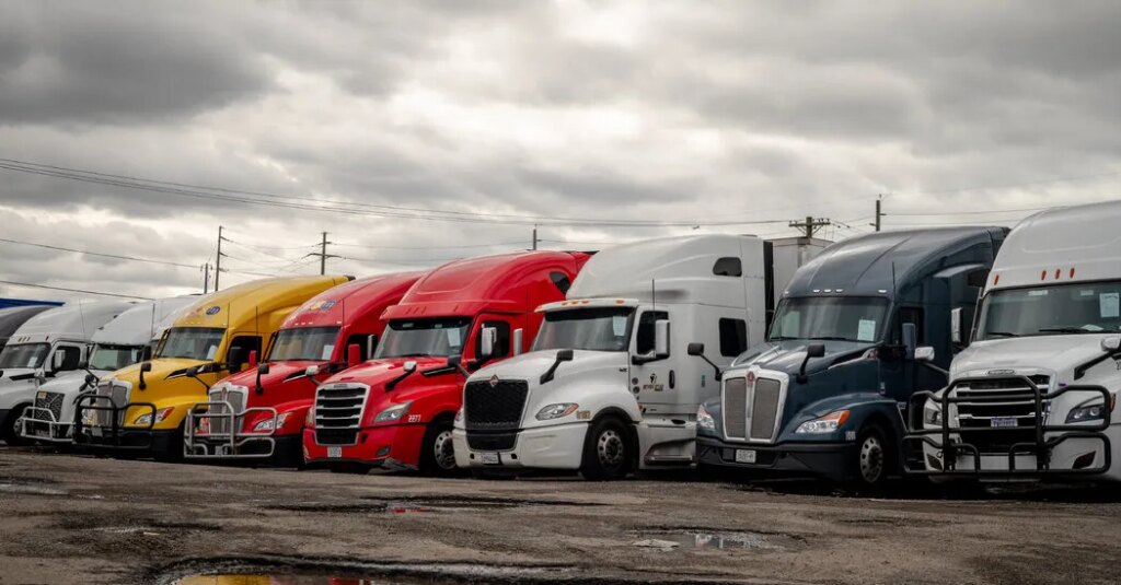 Truckers Are ‘Just Trying to Hang On’ When a Fill-Up Tops $1,000