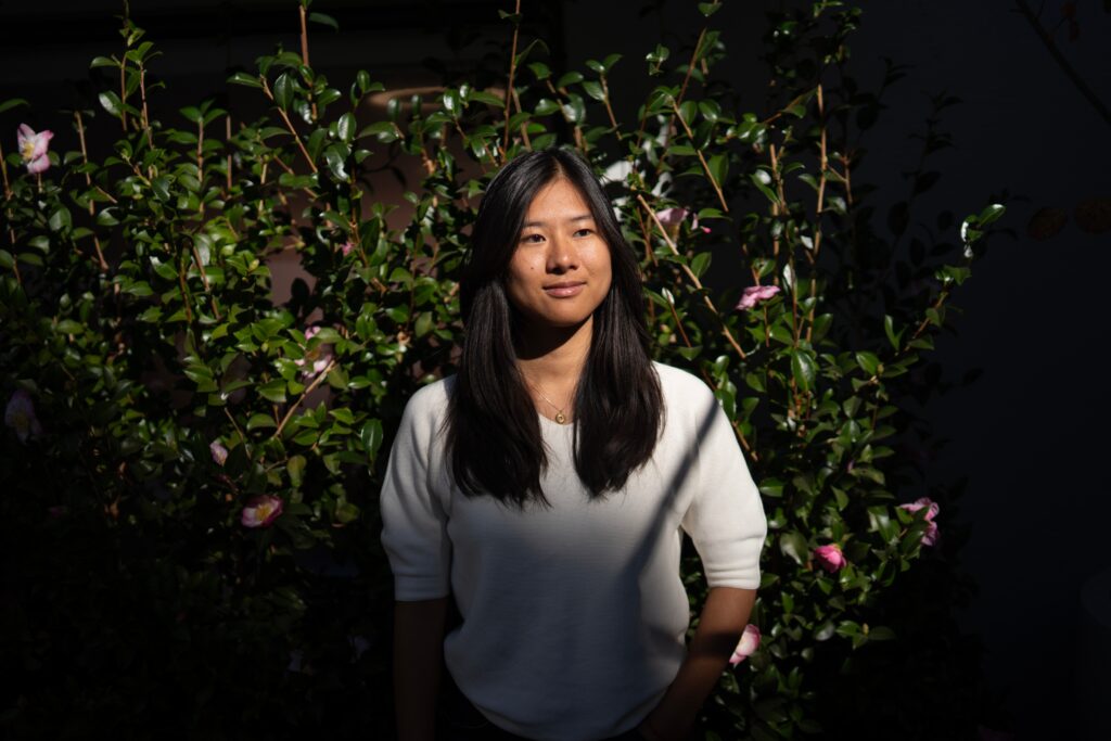 The volunteer internet sleuths hunting down rogue AI agents