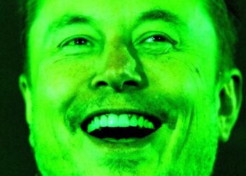 Elon Musk Is Such a Sad Sack That He Just Stole a Random Guy’s Joke on Twitter