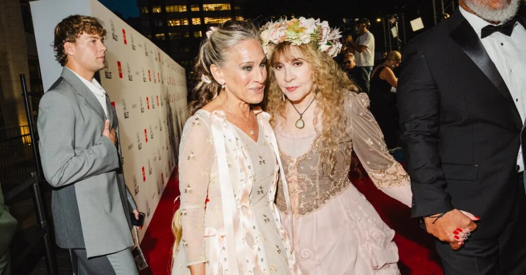 Stevie Nicks and Sarah Jessica Parker Bring the Fairy Dust