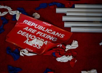 Bring on the midterm GOP carnage. But spare these two Senate candidates.