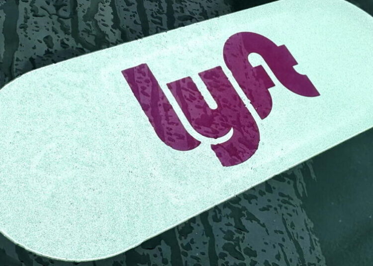 Lyft will pay more than $270 million in California wage theft settlement