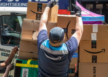 Amazon delivery contractors among companies to close in Los Angeles
