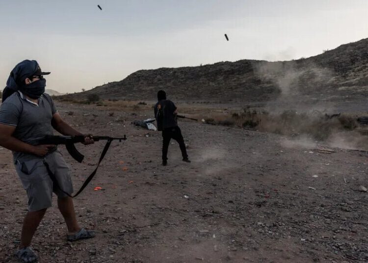 American High School Students Are Selling Guns Bound for Cartels