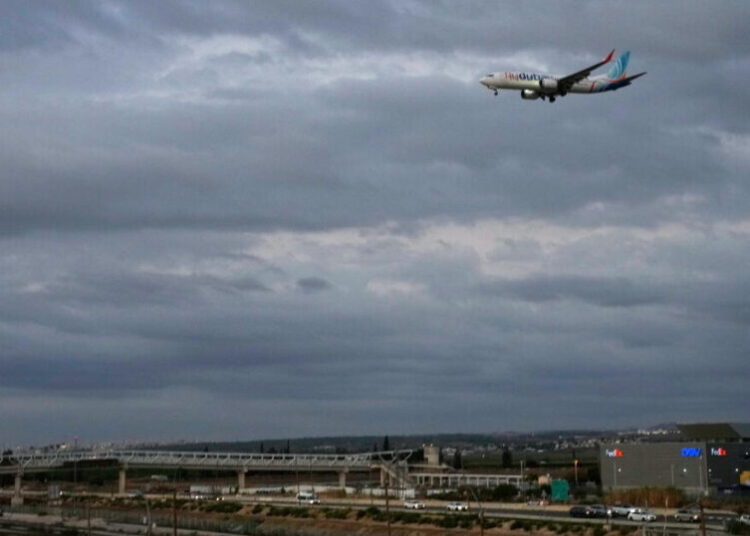 FlyDubai copilot wielded cockpit’s emergency ax in ‘terrorist act,’ officials say
