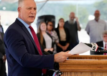 Facing Fury Over Failed Execution, Tennessee Prison Chief Steps Down