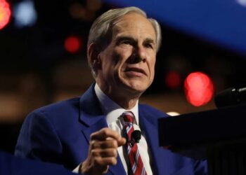 MAGA governor’s grim new numbers threaten ‘monumental blow’ to GOP: activist