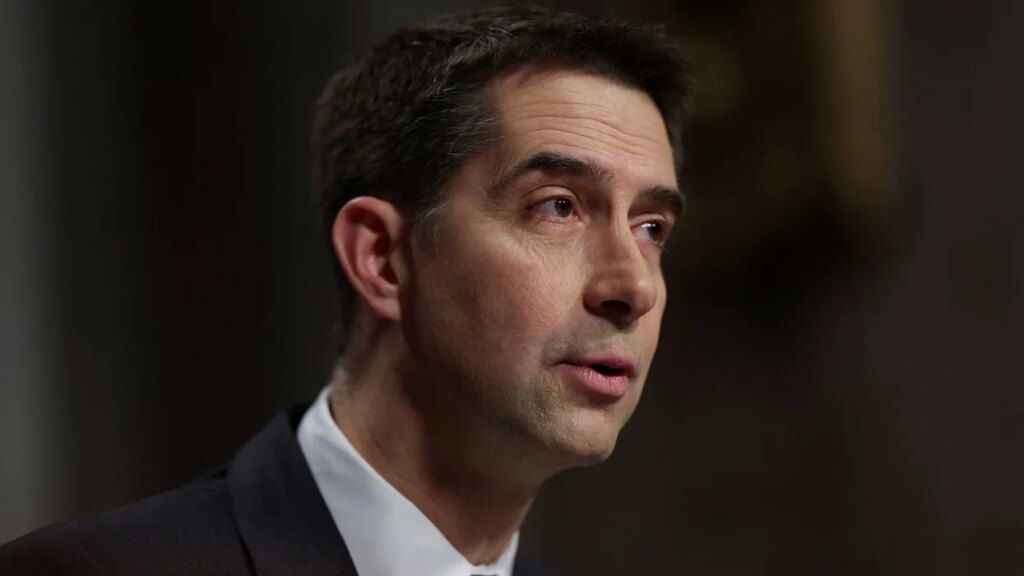MAGA senator flooded with payment requests after Trump blasts phone number online