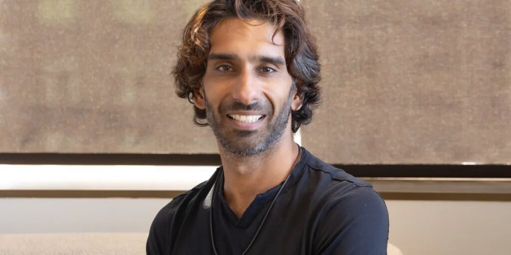 This founder made millions when LinkedIn bought his start-up—but the stress landed him in the hospital. Now he’s built another $825 million brand