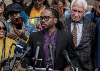 Trayon White took the cash. Council should take action.