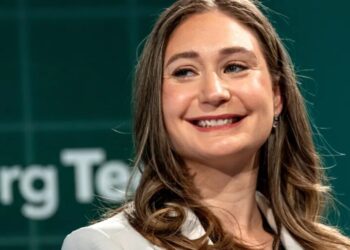 Anthropic’s Daniela Amodei says entrepreneurs should go on vacation to road test potential cofounders—if they’re a drain, they’re ‘the wrong choice’